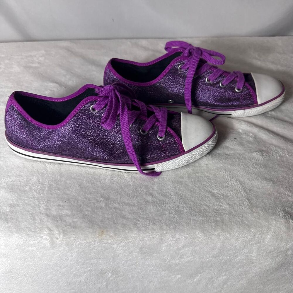 Converse Women's Purple Trainers